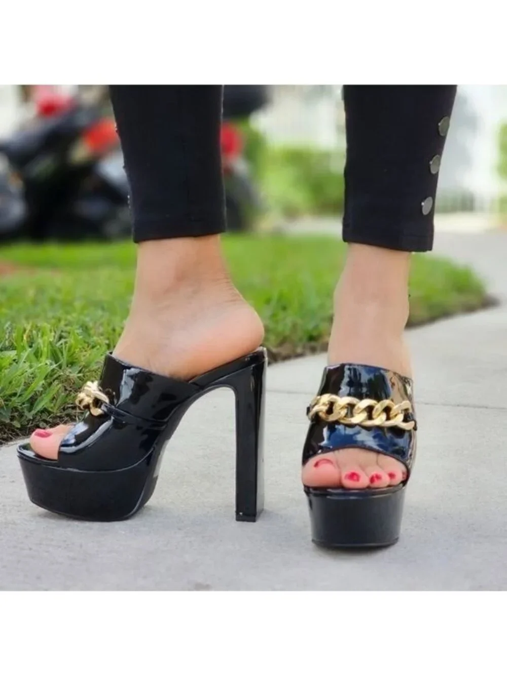 Black Patent Platform Heeled Mule Open Loafers for Women Gold Chain Slip On (7)